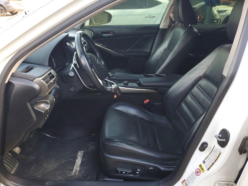 Photo 7 from auction – 2014 LEXUS IS with VIN JTHCF1D25E5008892