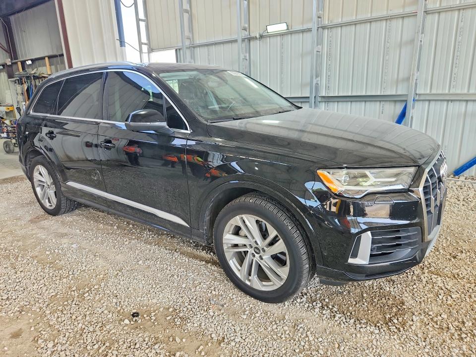 Photo 4 from auction – 2021 AUDI Q7 with VIN WA1LXAF79MD021344