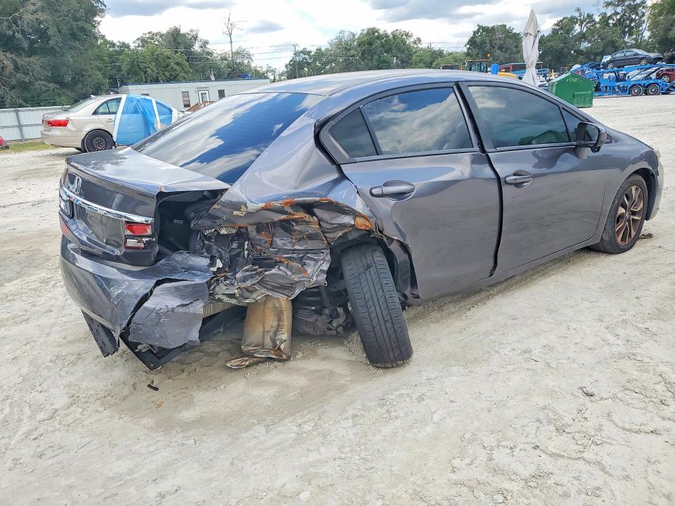 Photo 3 from auction – 2015 HONDA CIVIC with VIN 19XFB2F88FE250132