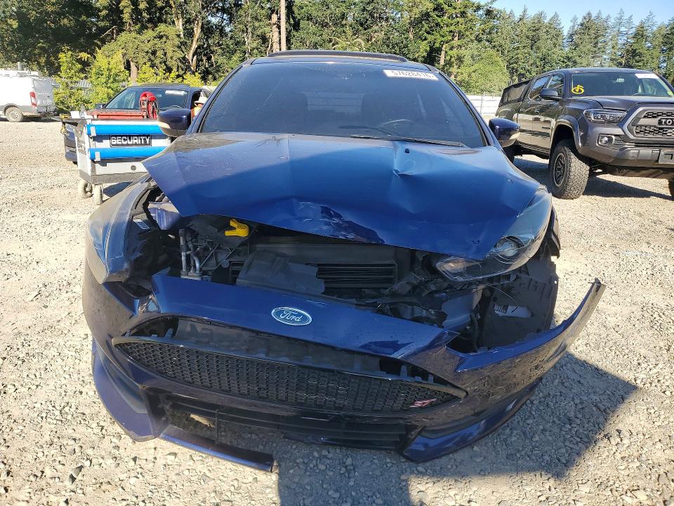 Photo 5 from auction – 2016 FORD FOCUS with VIN 1FADP3L90GL267761