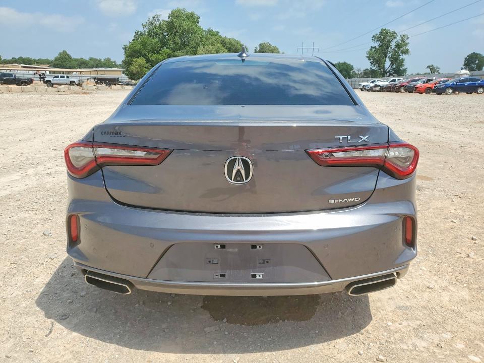 Photo 6 from auction – 2022 ACURA TLX with VIN 19UUB6F41NA001881