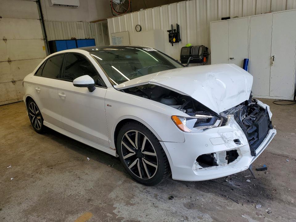 Photo 4 from auction – 2016 AUDI A3 with VIN WAUB8GFF3G1107860
