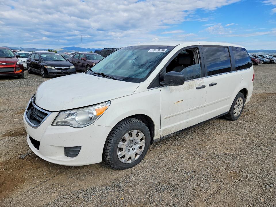 2011 VOLKSWAGEN ROUTAN