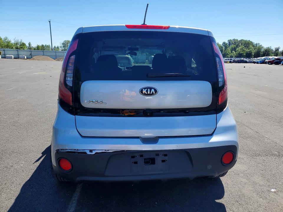 Photo 6 from auction – 2018 KIA SOUL with VIN KNDJN2A20J7571692