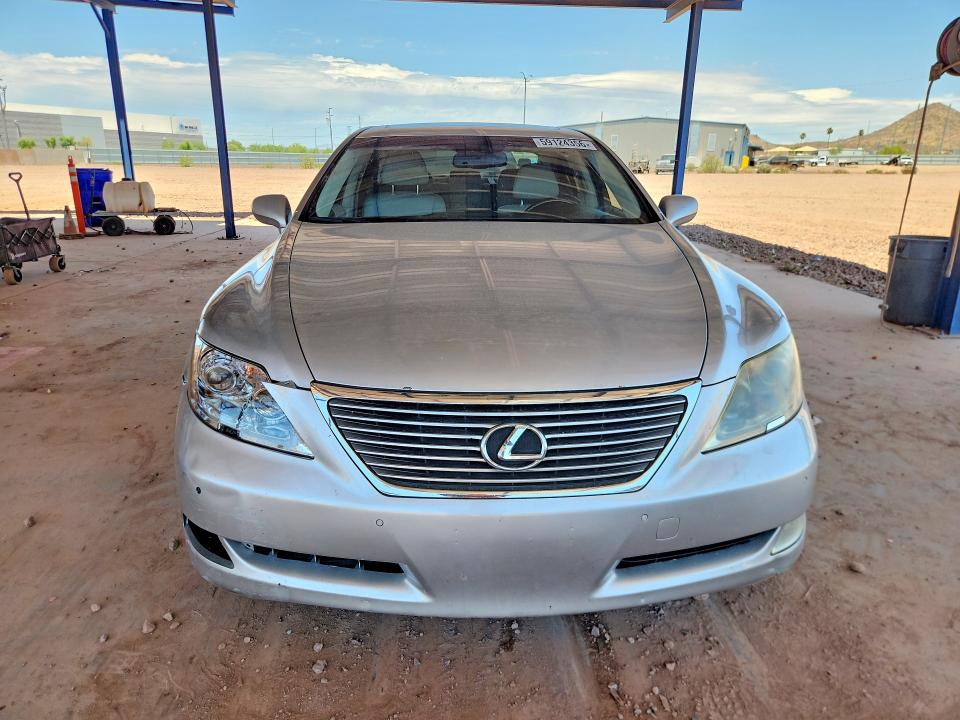 صورة رقم 5 من المزاد - 2007 LEXUS LS مع VIN JTHGL46F275004426