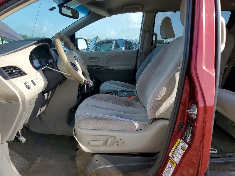Photo 7 from auction – 2013 TOYOTA SIENNA with VIN 5TDKK3DC3DS328671