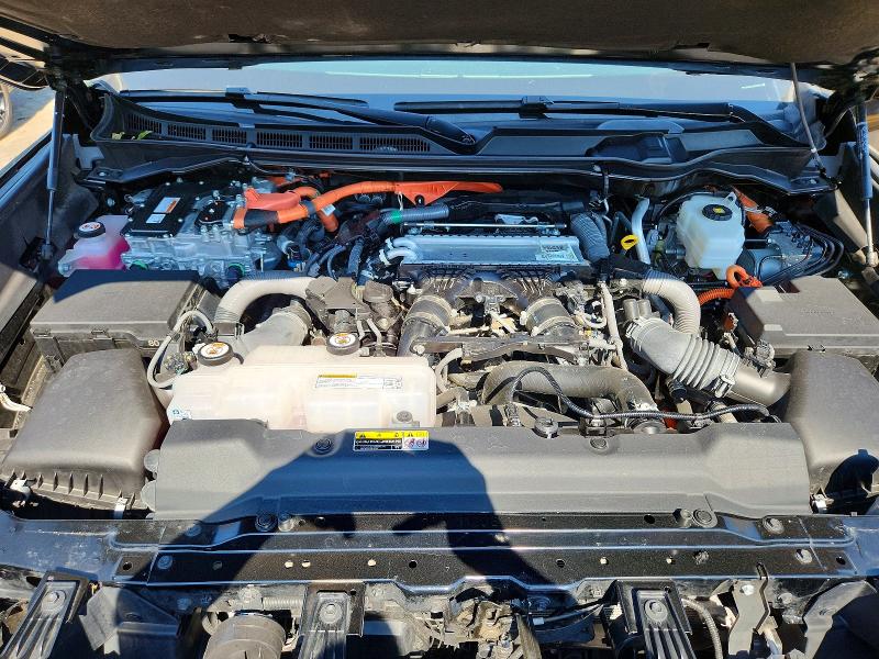 Photo 12 from auction – 2024 TOYOTA SEQUOIA with VIN 7SVAAABA1RX025707