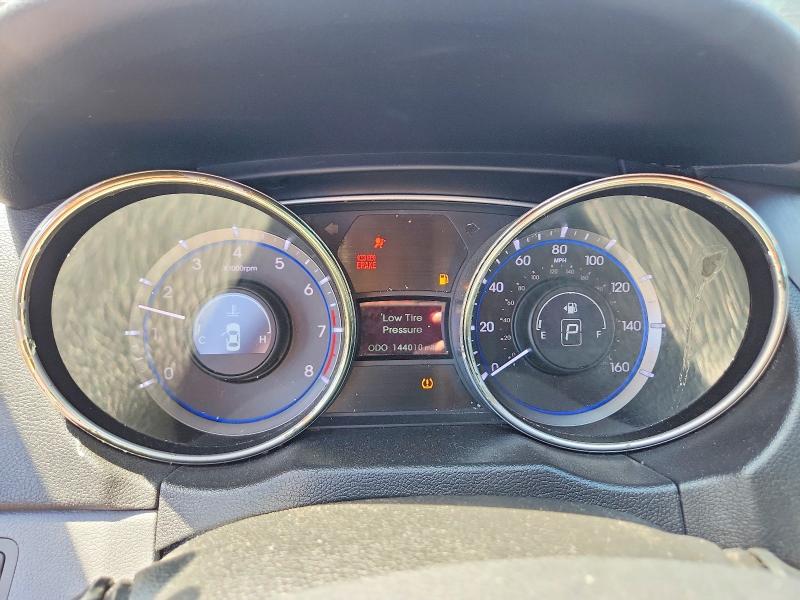 Photo 9 from auction – 2012 HYUNDAI SONATA with VIN 5NPEB4AC8CH312204