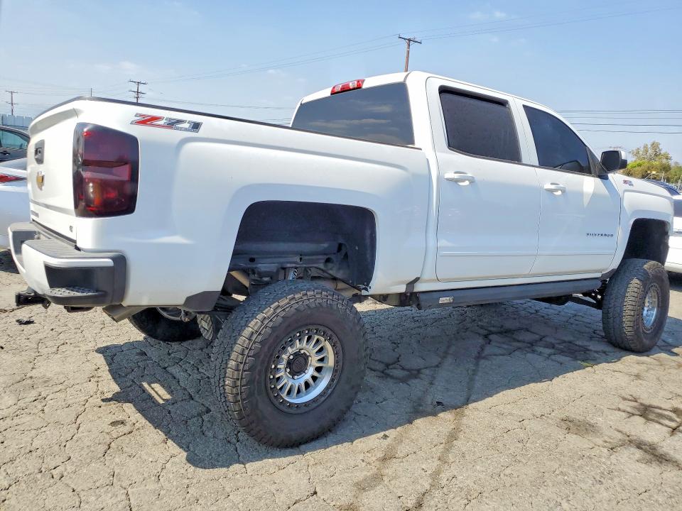 Photo 3 from auction – 2016 CHEVROLET SILVERADO with VIN 3GCUKREC0GG191525