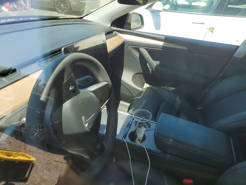 Photo 9 from auction – 2024 TESLA MODEL Y with VIN 7SAYGDEE6RA321484