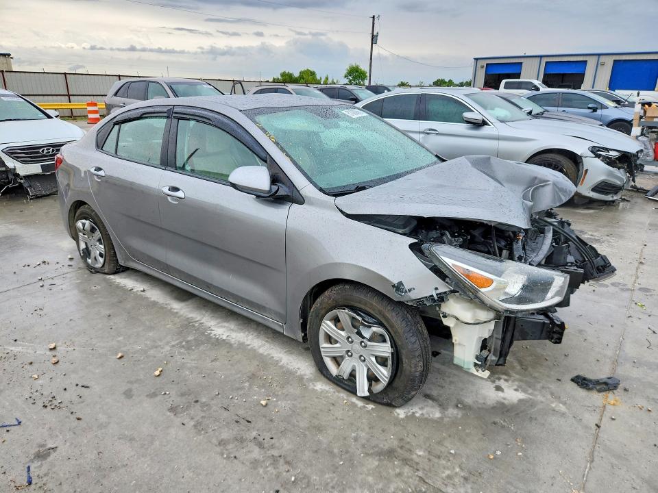 Photo 4 from auction – 2021 KIA RIO with VIN 3KPA24AD5ME377573
