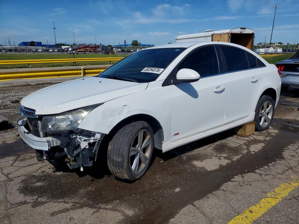 Photo 1 from auction – 2014 CHEVROLET CRUZE with VIN 1G1PE5SB2E7151358