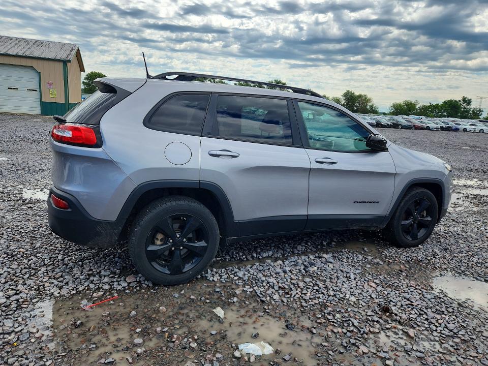 Photo 3 from auction – 2018 JEEP CHEROKEE with VIN 1C4PJLCB0JD544535