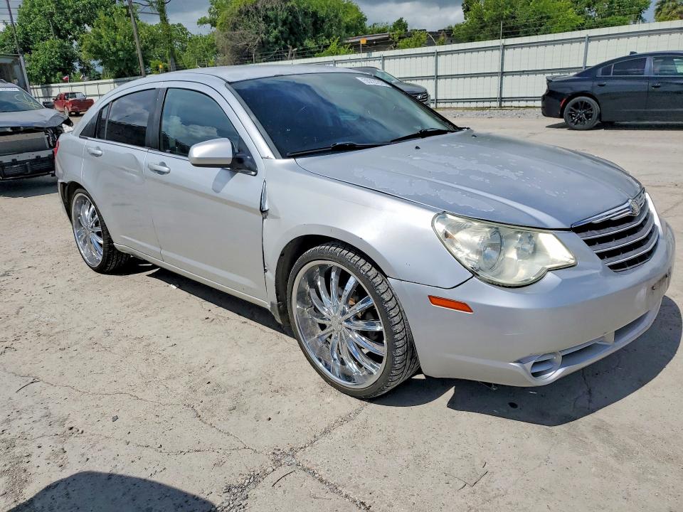 Photo 4 from auction – 2010 CHRYSLER SEBRING with VIN 1C3CC5FB6AN135437