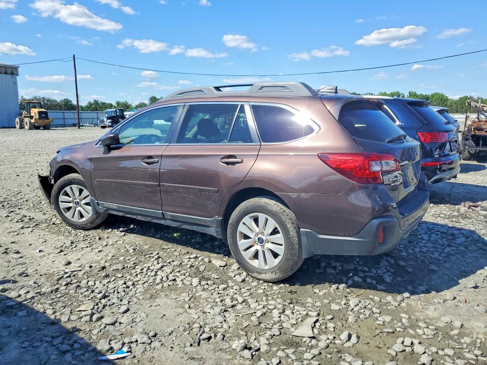 Photo 2 from auction – 2019 SUBARU OUTBACK with VIN 4S4BSAFC4K3356104