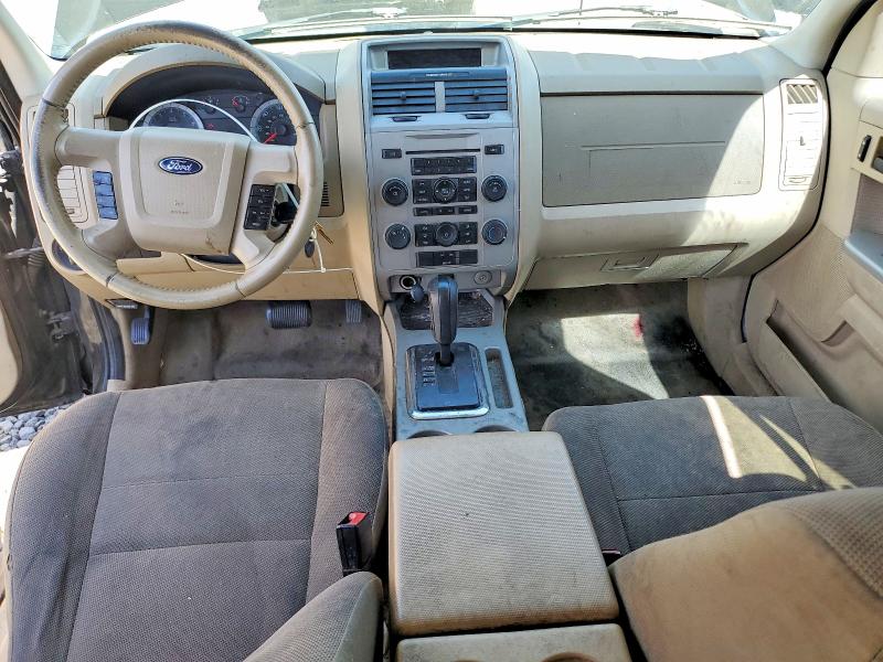 Photo 8 from auction – 2010 FORD ESCAPE with VIN 1FMCU9D73AKA85818