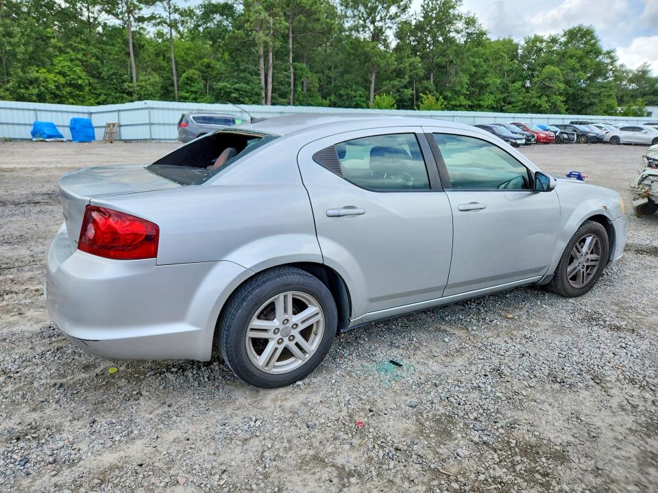 Photo 3 from auction – 2012 DODGE AVENGER with VIN 1C3CDZCB5CN193230