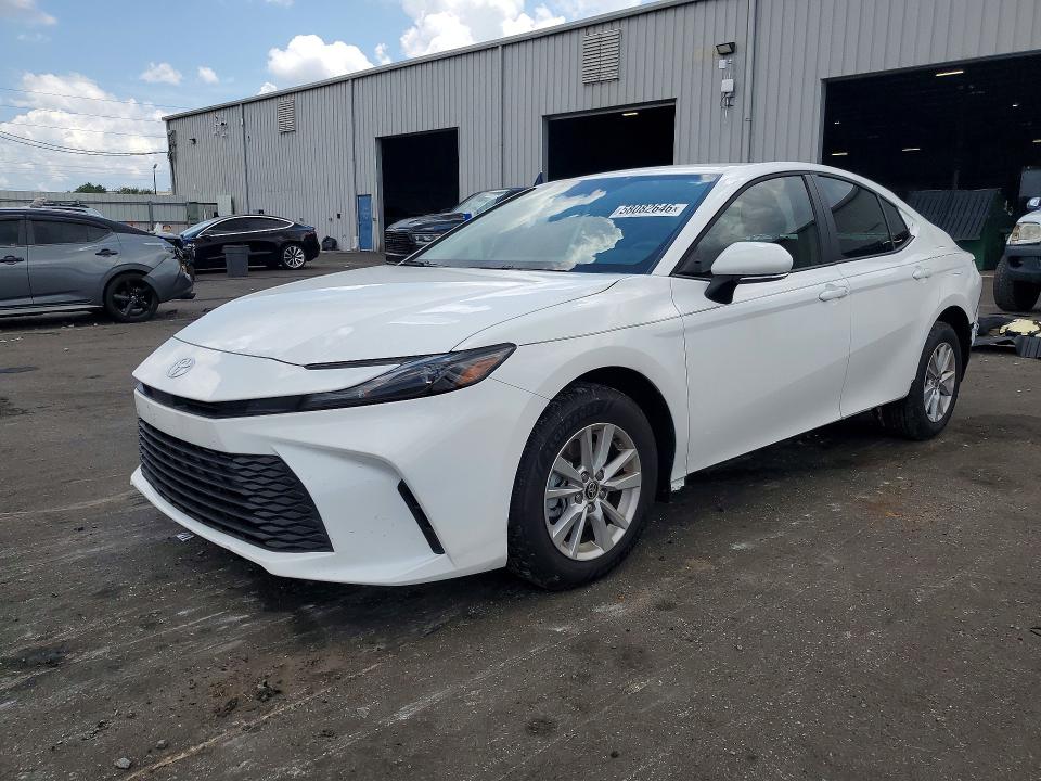 Photo 1 from auction – 2026 TOYOTA CAMRY with VIN 4T1DAACK1TU217700