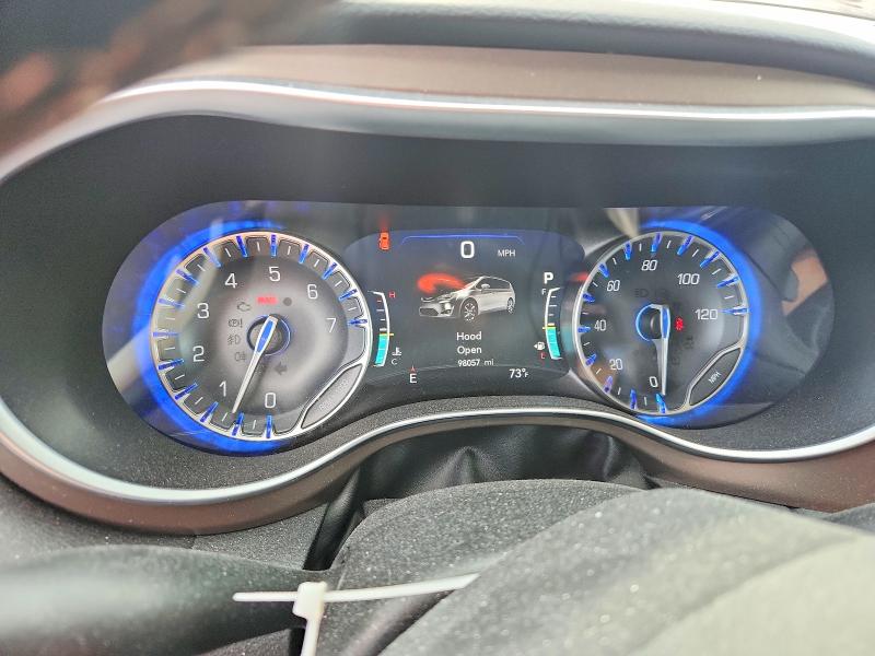 Photo 9 from auction – 2017 CHRYSLER PACIFICA with VIN 2C4RC1EG2HR734621