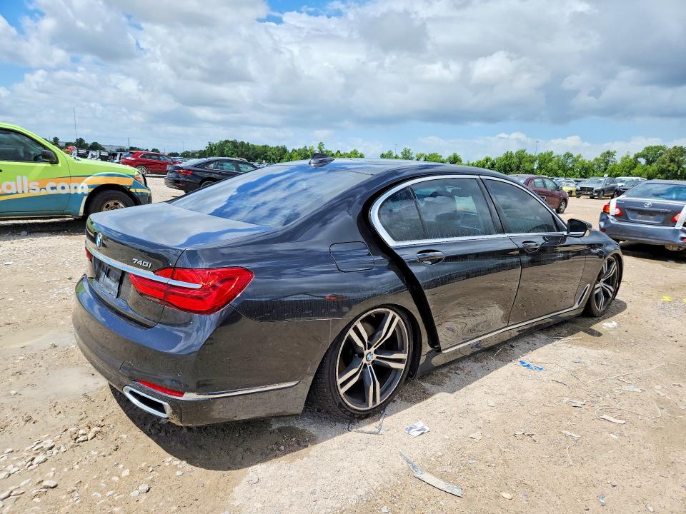 Photo 3 from auction – 2018 BMW 740 with VIN WBA7E2C57JG741481
