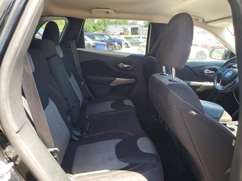 Photo 11 from auction – 2018 JEEP CHEROKEE with VIN 1C4PJLCB9JD616056