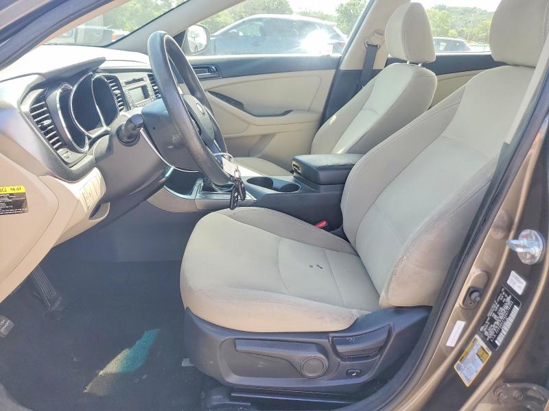 Photo 7 from auction – 2013 KIA OPTIMA with VIN 5XXGM4A76DG176044