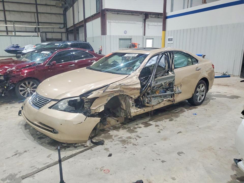 LEXUS ES 2007 with VIN JTHBJ46G272049392 - Photo from auction