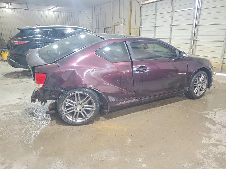 Photo 3 from auction – 2013 SCION TC with VIN JTKJF5C77D3056426