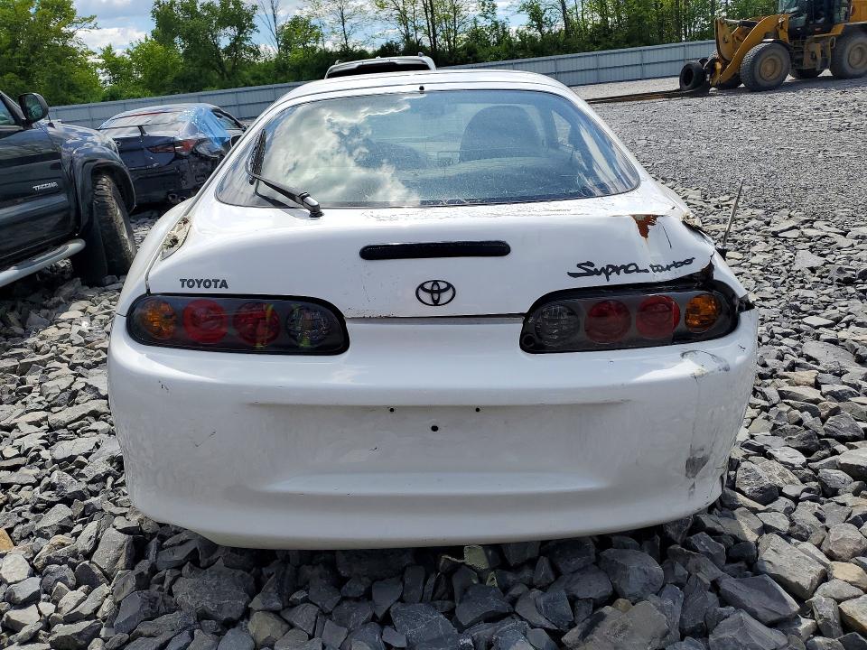 Photo 6 from auction – 1998 TOYOTA SUPRA with VIN JT2DE82A8W1001626