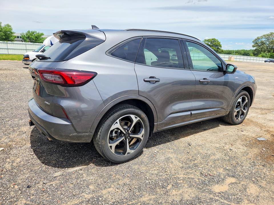Zdjęcie 3 z aukcji – 2024 FORD ESCAPE z VIN 1FMCU9NA7RUA67235