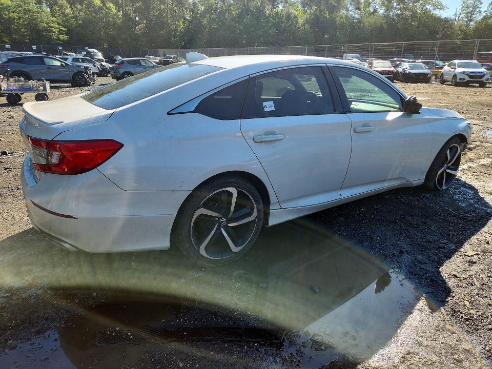 Photo 3 from auction – 2018 HONDA ACCORD with VIN 1HGCV1F39JA165256