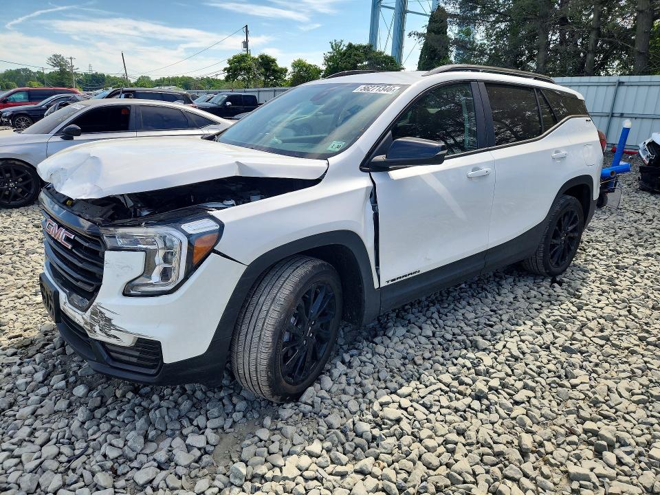 Photo 1 from auction – 2024 GMC TERRAIN with VIN 3GKALTEG6RL379139