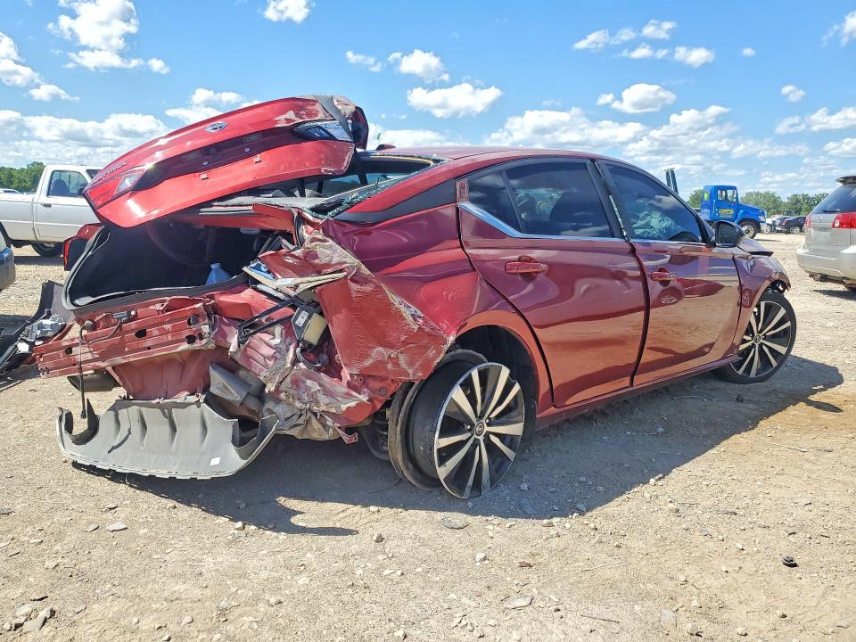Photo 3 from auction – 2022 NISSAN ALTIMA with VIN 1N4BL4CV0NN422316