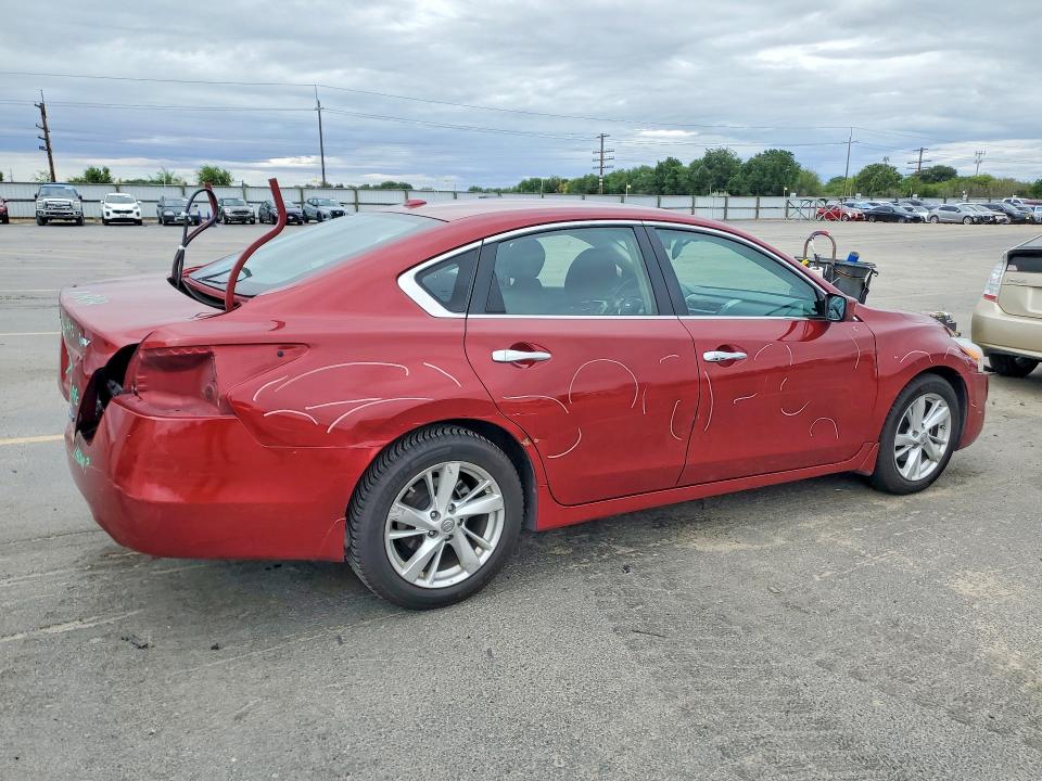 Photo 3 from auction – 2013 NISSAN ALTIMA with VIN 1N4AL3AP7DN402458