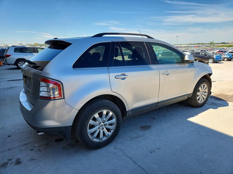 Photo 3 from auction – 2010 FORD EDGE with VIN 2FMDK3KC6ABB34897