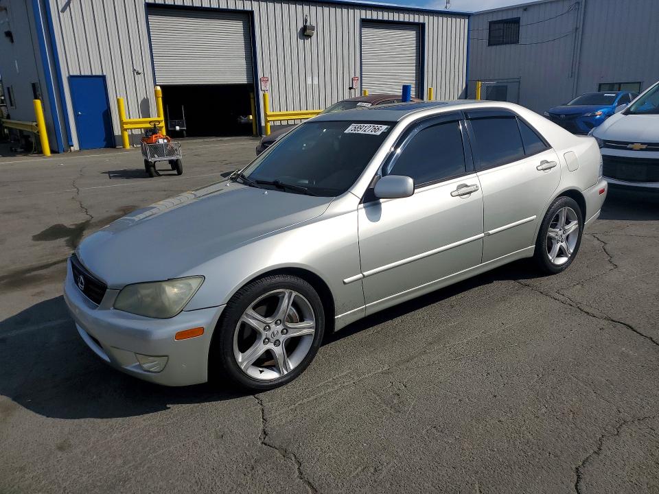 LEXUS IS 2002 with VIN JTHBD192720059510 - Photo from auction