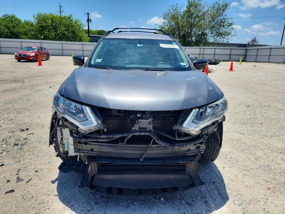 Photo 5 from auction – 2018 NISSAN ROGUE with VIN 5N1AT2MT7JC795507