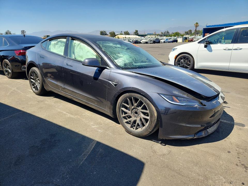 Photo 4 from auction – 2025 TESLA MODEL 3 with VIN 5YJ3E1EA9SF013761