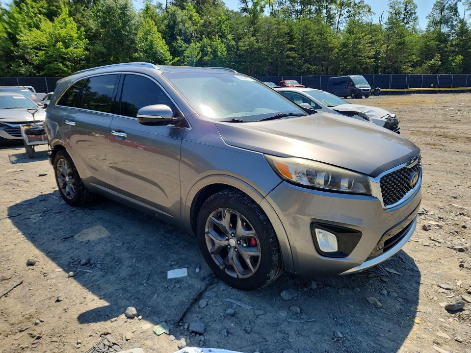 Photo 4 from auction – 2016 KIA SORENTO with VIN 5XYPK4A58GG018907