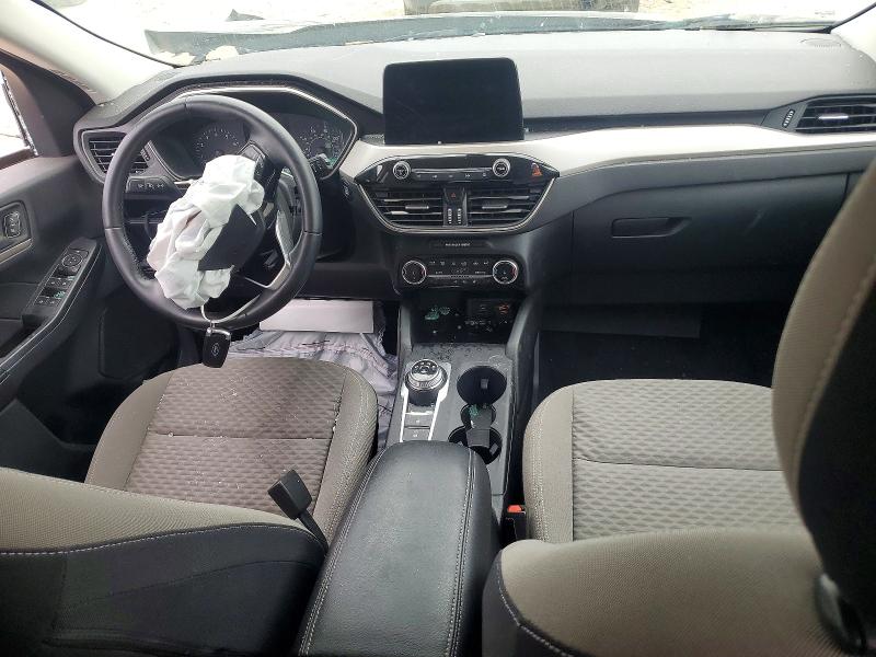 Photo 8 from auction – 2022 FORD ESCAPE with VIN 1FMCU9G66NUA07451