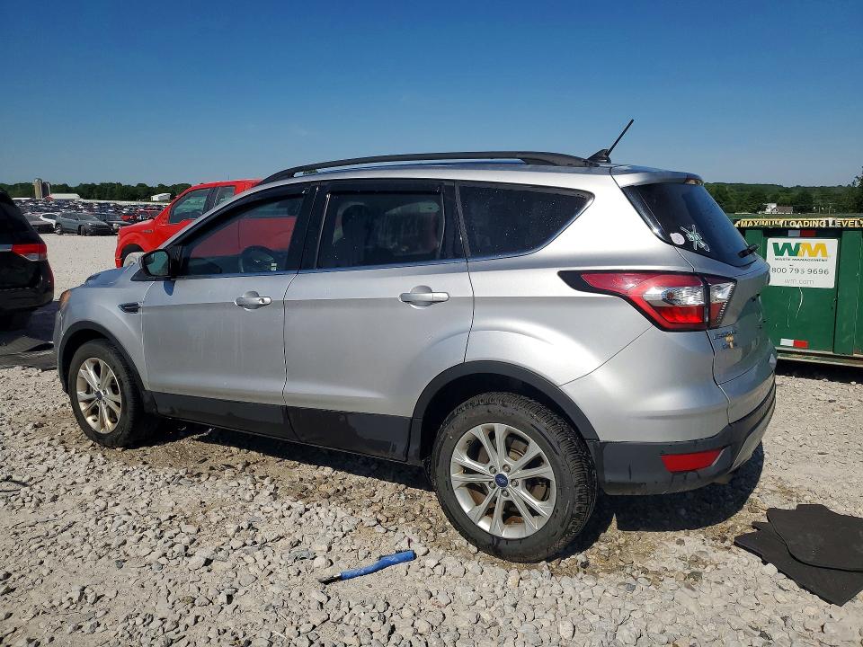 Photo 2 from auction – 2018 FORD ESCAPE with VIN 1FMCU9GD4JUB10165