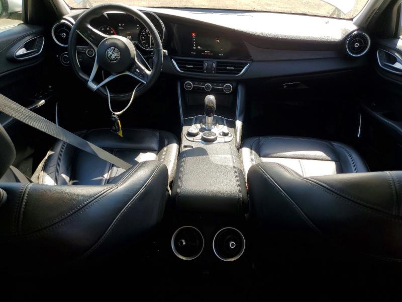 Photo 8 from auction – 2019 ALFA ROMEO GIULIA with VIN ZARFANAN9K7609134