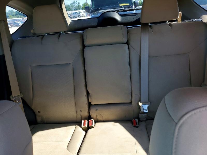 Photo 10 from auction – 2015 HONDA CR-V with VIN 2HKRM3H52FH547766