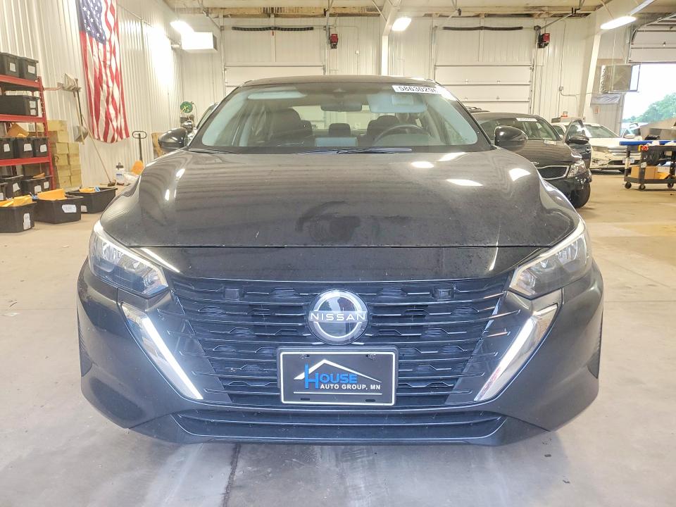 Photo 5 from auction – 2024 NISSAN SENTRA with VIN 3N1AB8CV9RY346915