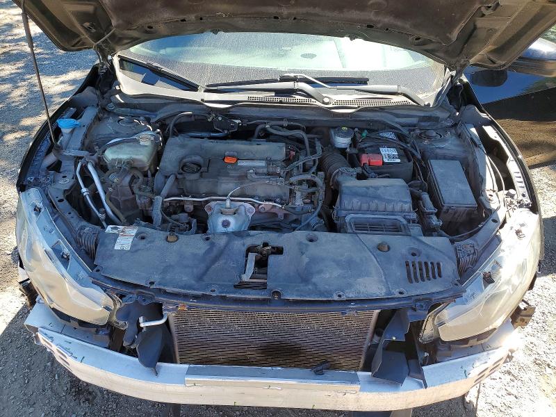 Photo 11 from auction – 2018 HONDA CIVIC with VIN 2HGFC2F69JH011764