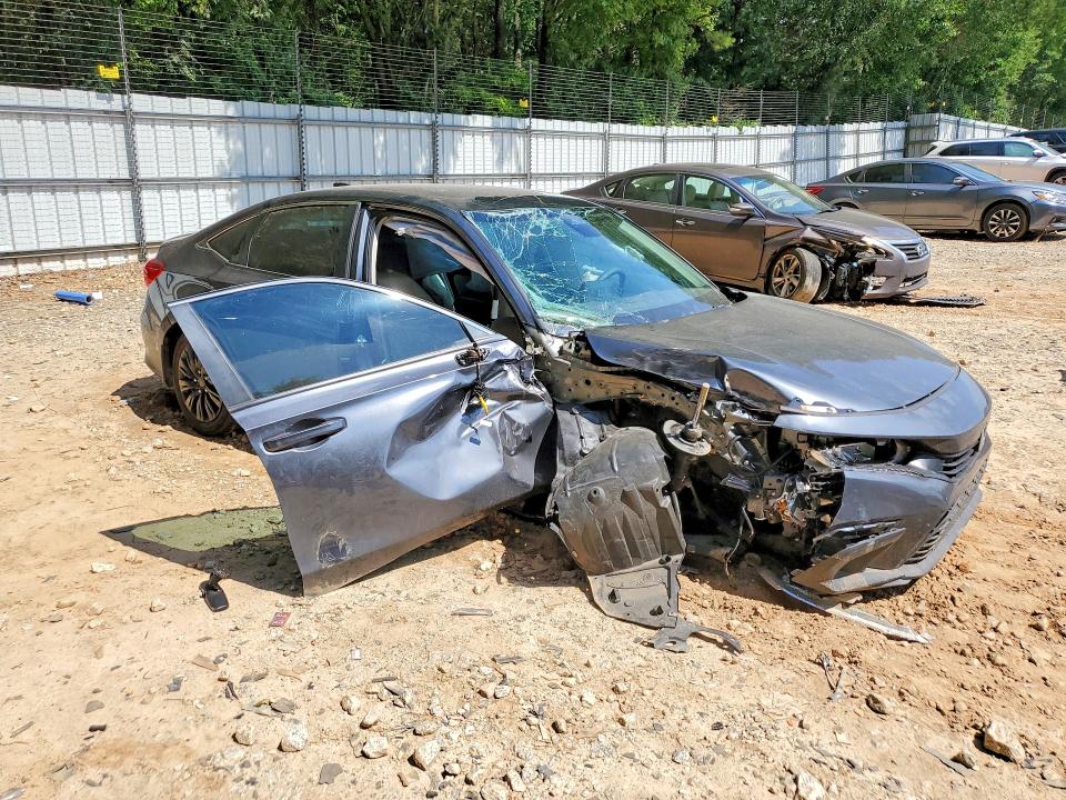 Photo 4 from auction – 2023 HONDA CIVIC with VIN 2HGFE2F26PH569930