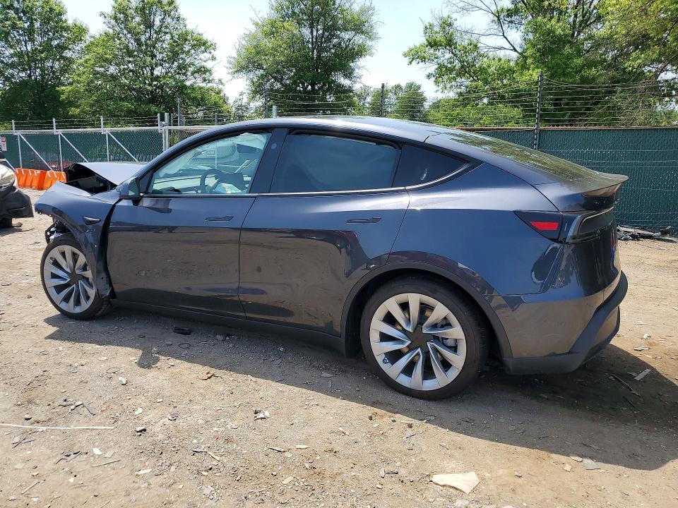 Photo 2 from auction – 2026 TESLA MODEL Y with VIN 7SAYGDEE3TA500959