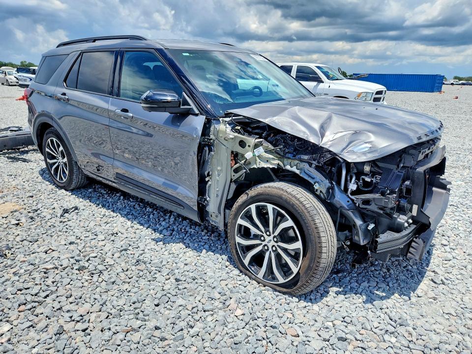 Photo 4 from auction – 2025 FORD EXPLORER with VIN 1FMUK7KH5SGC99059