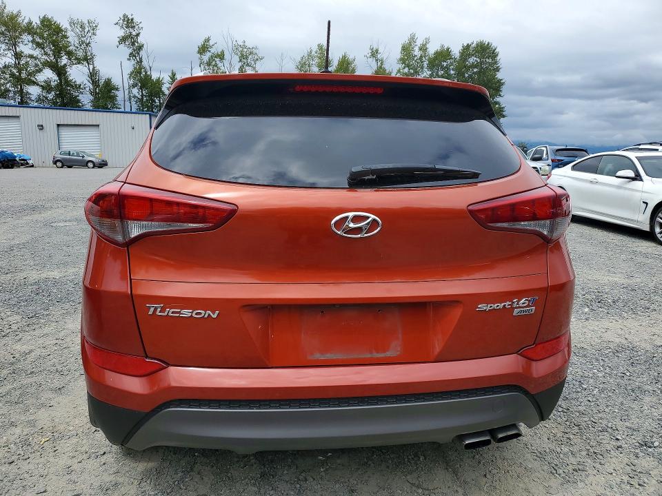Photo 6 from auction – 2016 HYUNDAI TUCSON with VIN KM8J3CA21GU077326