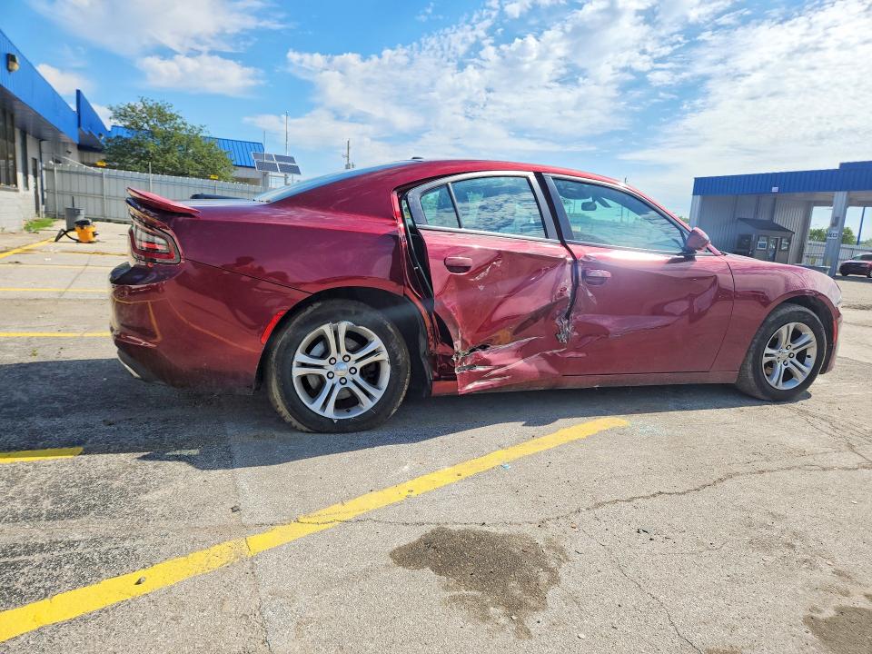 Photo 3 from auction – 2019 DODGE CHARGER with VIN 2C3CDXBG0KH640815